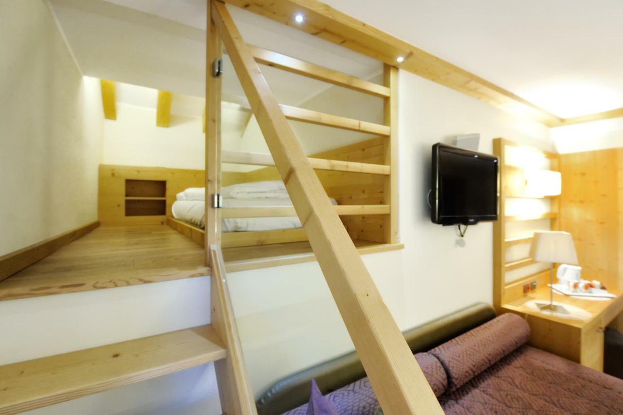 Boutique Hotel Diana 마돈나 디 캄필리오 외부 사진