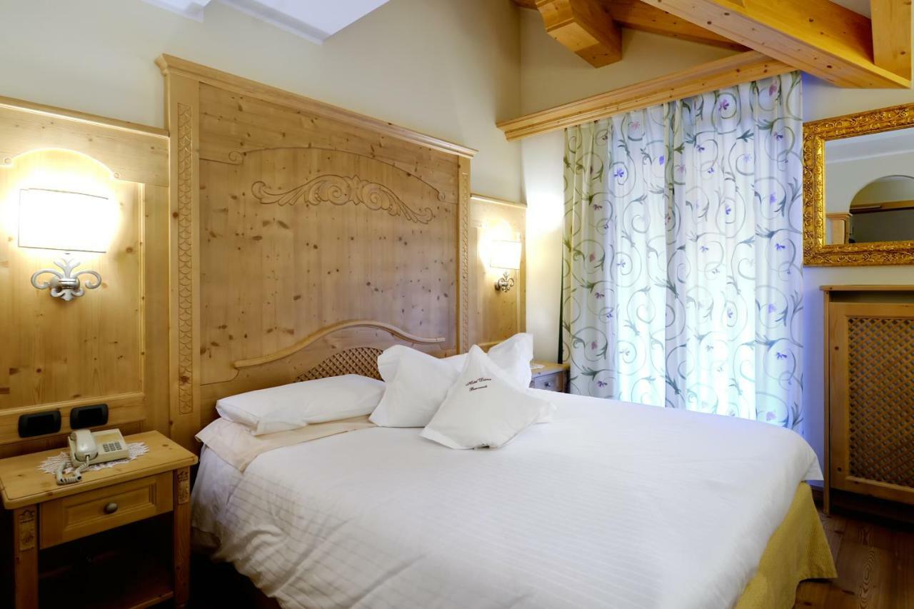Boutique Hotel Diana 마돈나 디 캄필리오 외부 사진